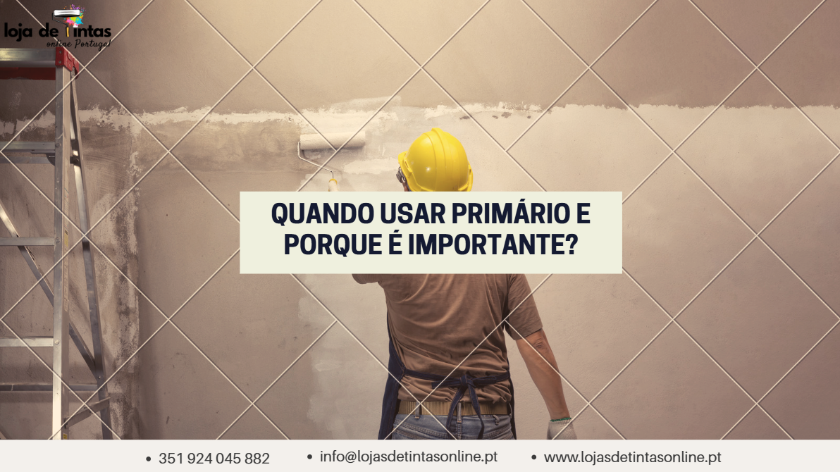 Aplicação de primário numa parede antes da pintura final.